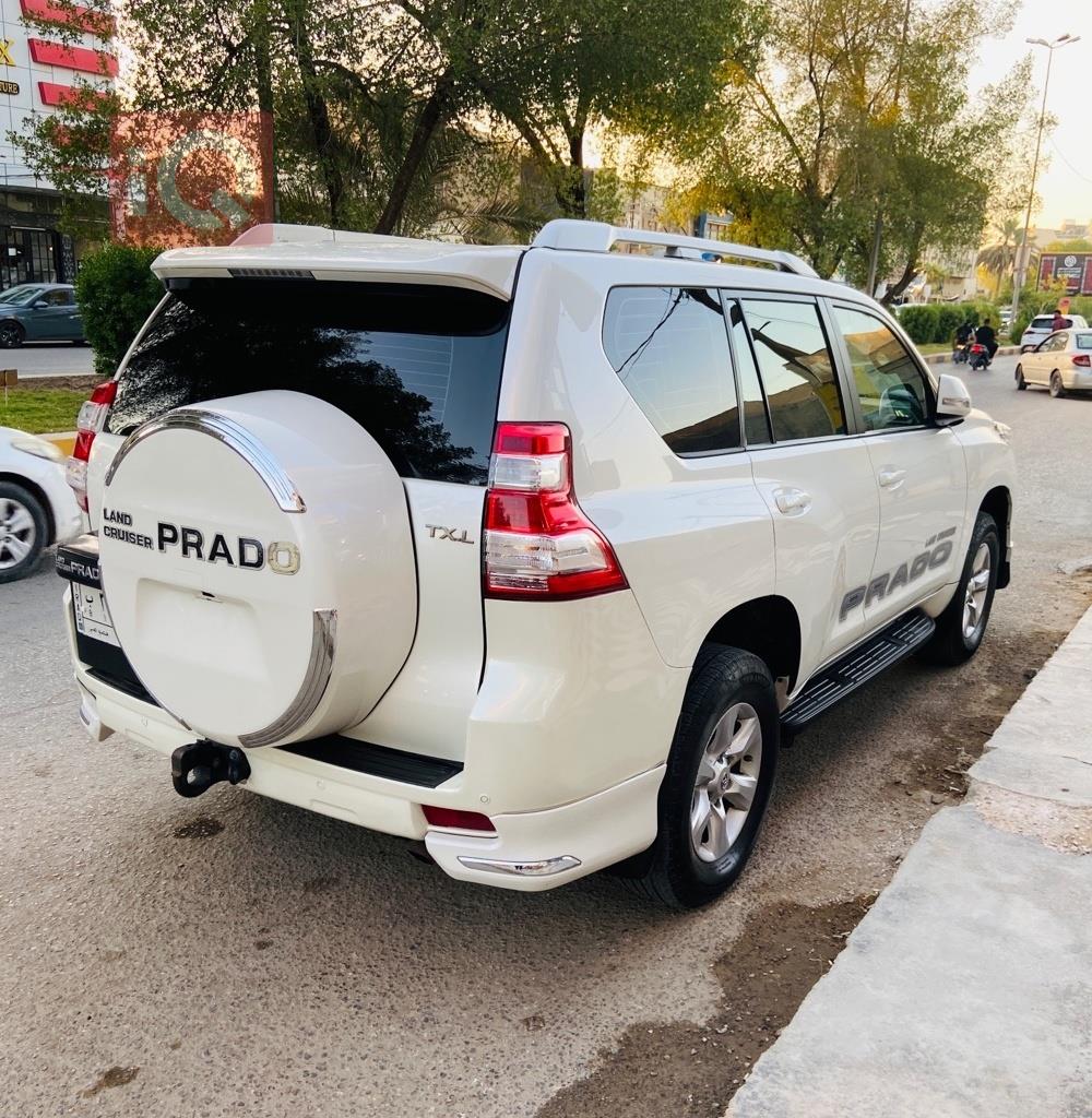 تۆیۆتا لاندكروزر پرادۆ